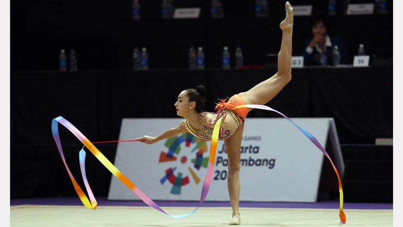 Aksi Atlet Cantik di Final Senam Ritmik Asian Games 2018 - Bagian 3