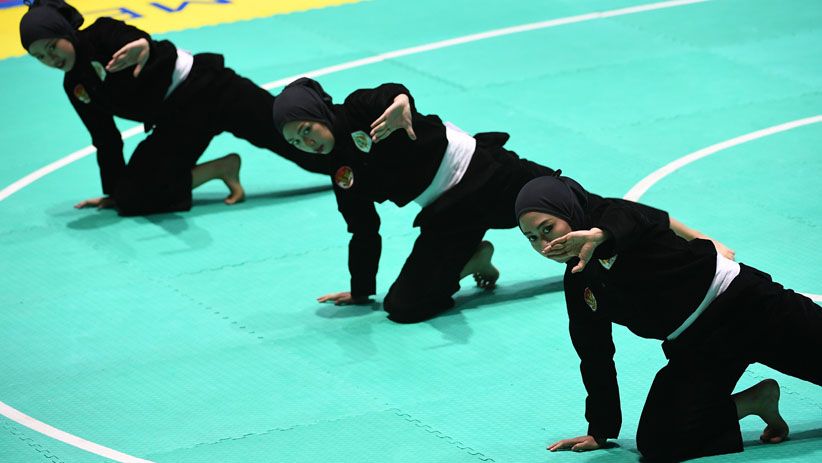 Indonesia Sapu Bersih Medali Emas pada Nomor Seni Pencak Silat - Bagian 1