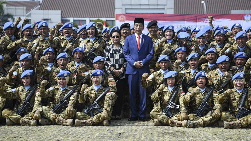 Presiden Jokowi Lepas Kontingen Garuda TNI Penjaga Perdamaian - Bagian 1