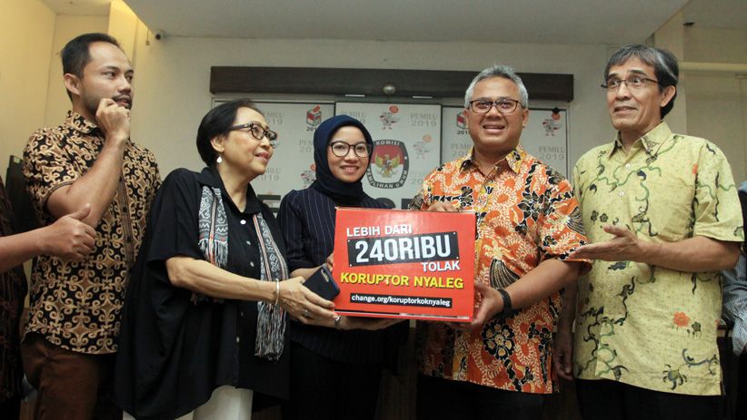 KPU Terima 240 Ribu Tanda Tangan Petisi Dukungan Tolak Caleg Koruptor - Bagian 2