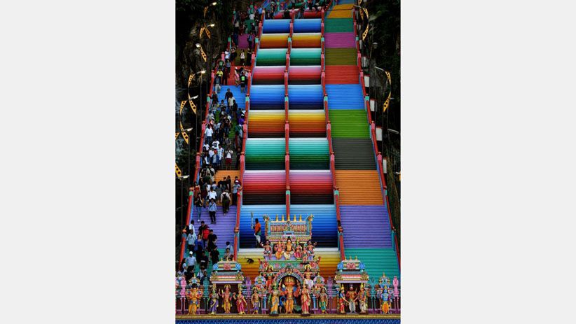 Indahnya Warna-Warni Kuil Batu Caves yang Instagramable - Bagian 5