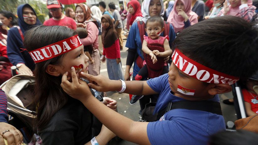 Nonton Penutupan Asian Games 2018, Ribuan Warga Berdatangan ke GBK  - Bagian 7