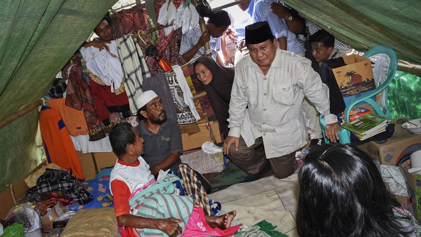 Prabowo Subianto Kunjungi Korban Gempa Lombok - Bagian 2