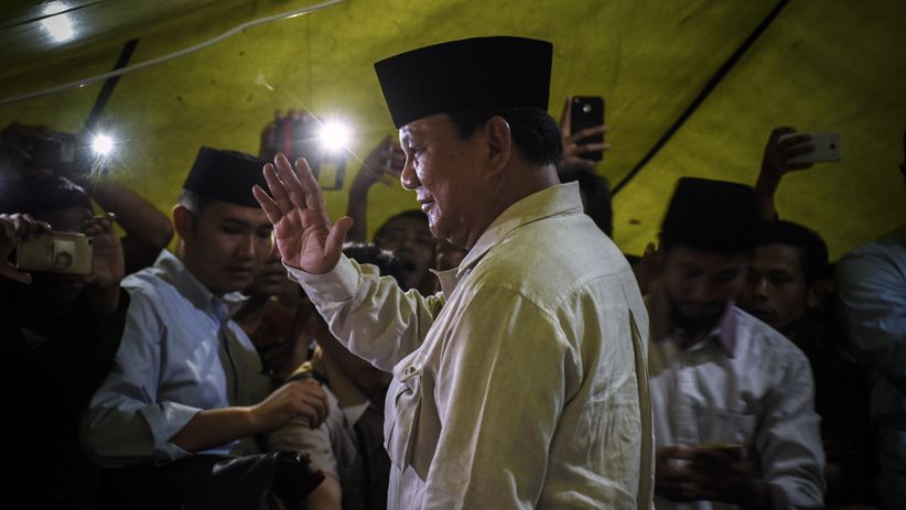 Prabowo Subianto Kunjungi Korban Gempa Lombok - Bagian 3