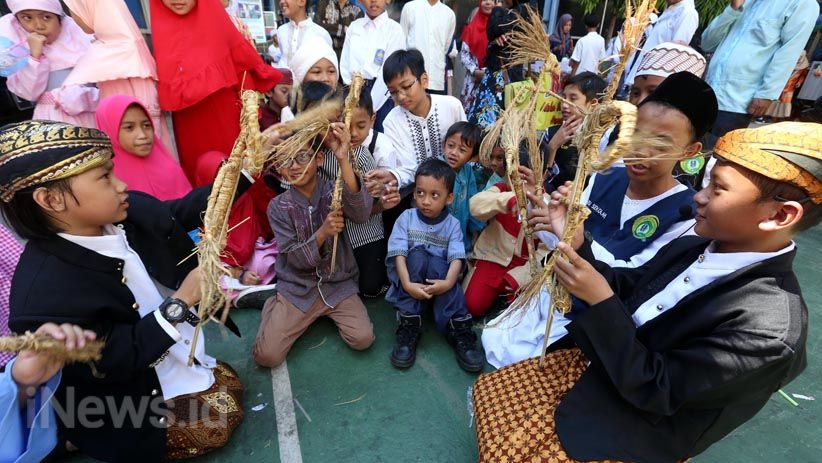Sambut Tahun Baru Hijriah, Pelajar Surabaya Tampilkan Wayang Damen - Bagian 5