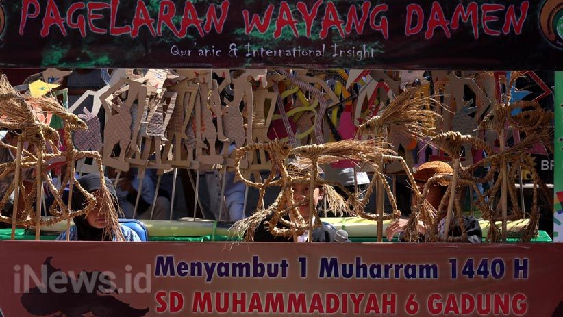Sambut Tahun Baru Hijriah, Pelajar Surabaya Tampilkan Wayang Damen - Bagian 2