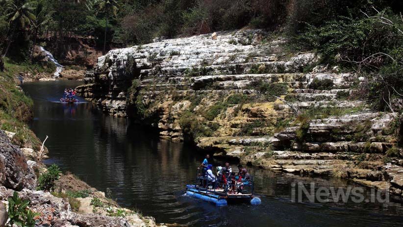 Pesona Air Terjun Sri Gethuk Gunung Kidul - Bagian 1