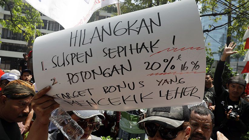 Tolak Eksploitasi, Ratusan Driver Online Geruduk Kantor Grab - Bagian 5