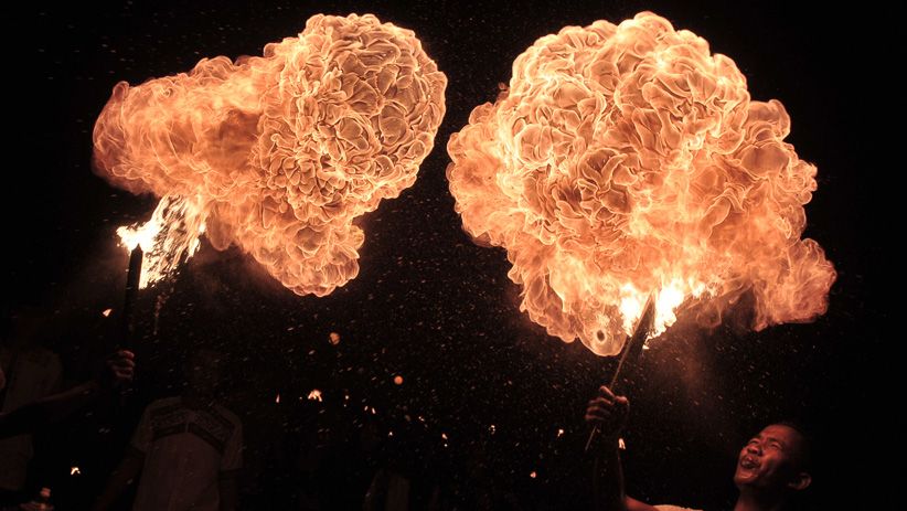 Foto-Foto Pawai Obor Tahun Baru Islam 1440 Hijriah di Berbagai Daerah - Bagian 3