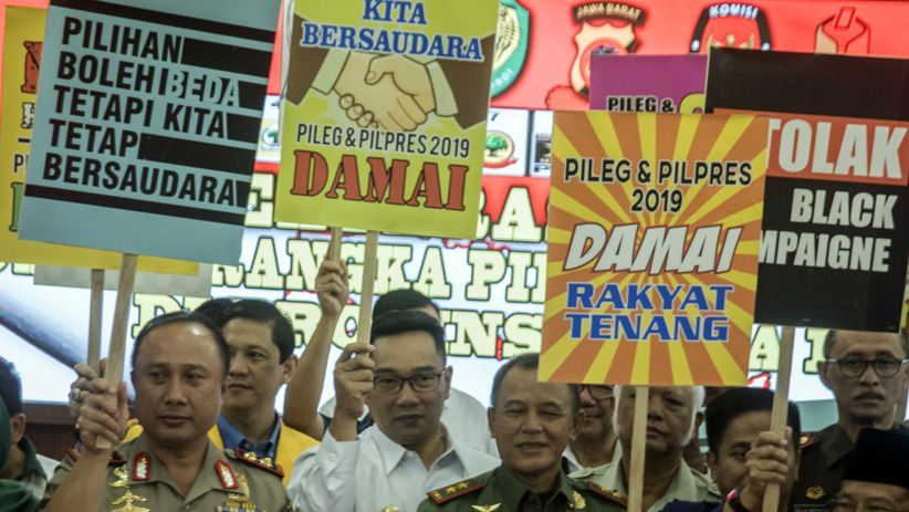 KPU, TNI-Polri dan Masyarakat Jawa Barat Deklarasi Damai Pemilu 2019 - Bagian 1