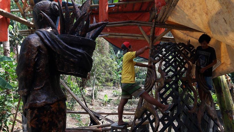 Melihat Proses Pembuatan Patung Raksasa di Tangerang Selatan - Bagian 3