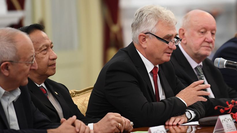 Presiden Jokowi Bertemu Senat Republik Ceko Bahas Kerja Sama Ekonomi - Bagian 5