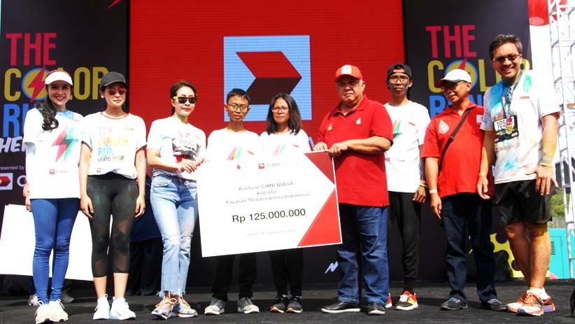 CIMB Niaga Serahkan Bantuan kepada Yayasan Thalassaemia Indonesia - Bagian 1