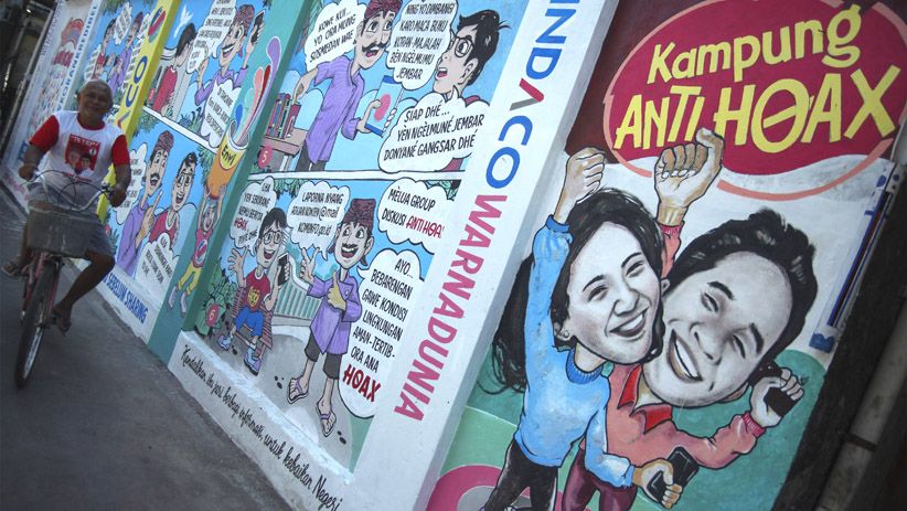 Dinding di Kampung Joho Solo Dipenuhi Mural Komik Anti-hoaks - Bagian 2