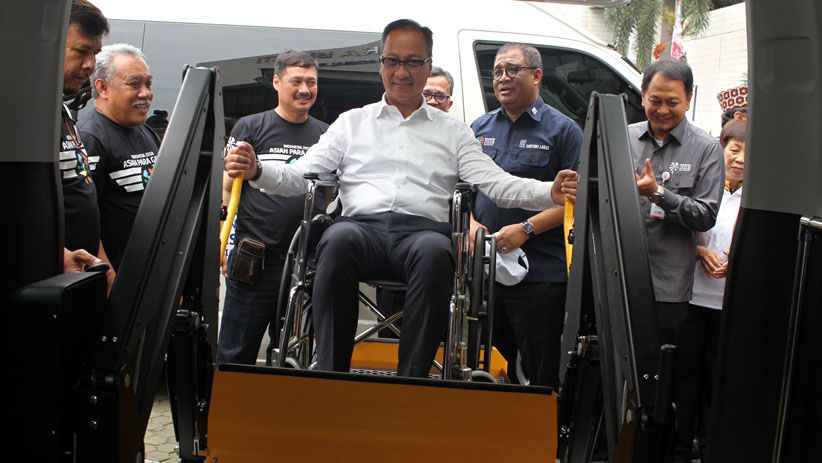 Mensos Resmikan Mobil Akses Atlet Penyandang Disabilitas - Bagian 1