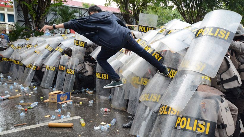 Polda Sulteng Gelar Simulasi Pengamanan Pemilihan Presiden 2019 - Bagian 2