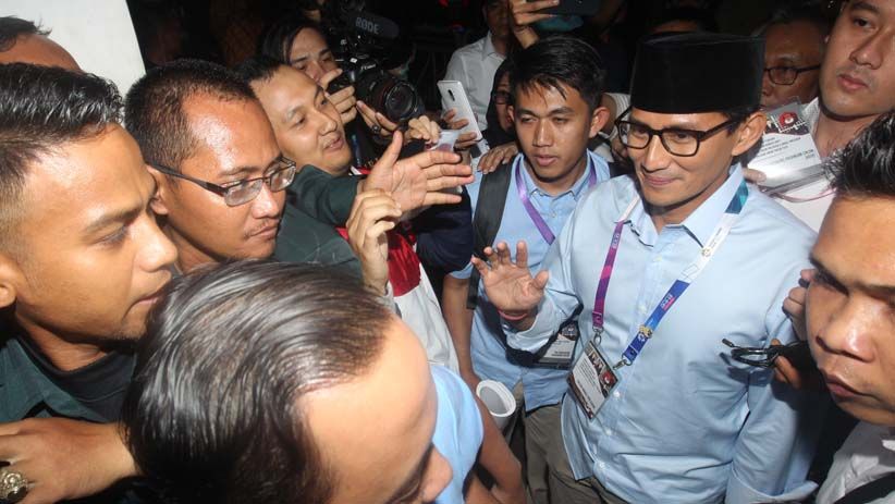 Jokowi-Ma'ruf Amin dan Prabowo-Sandi Tiba di KPU - Bagian 4