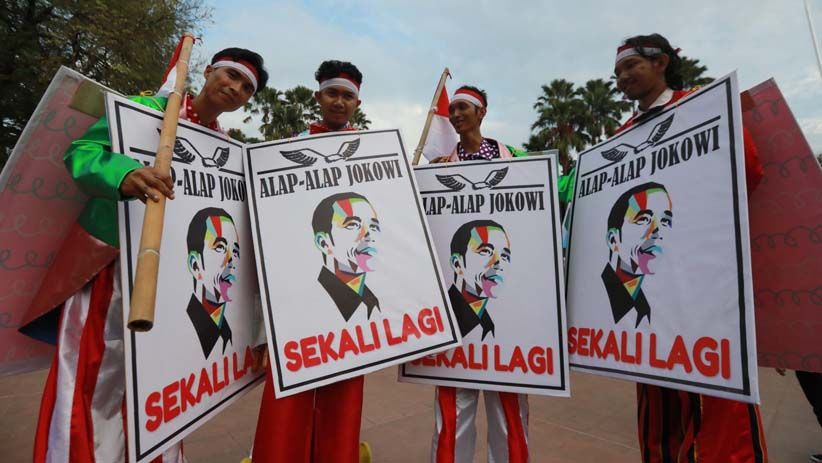 Pendukung Jokowi-Ma'ruf Amin Padati Tugu Proklamasi - Bagian 1