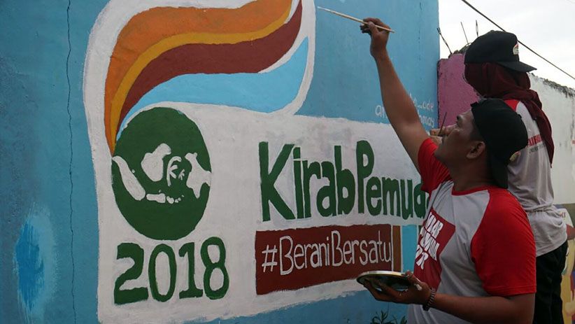 Kirab Pemuda Tanam Bibit Mangrove di Pesisir Pantai Tanjung Pinang