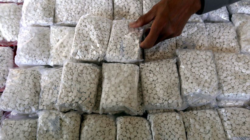 Polisi Tangkap Pengedar Pil Koplo Jaringan Lapas Porong - Bagian 2