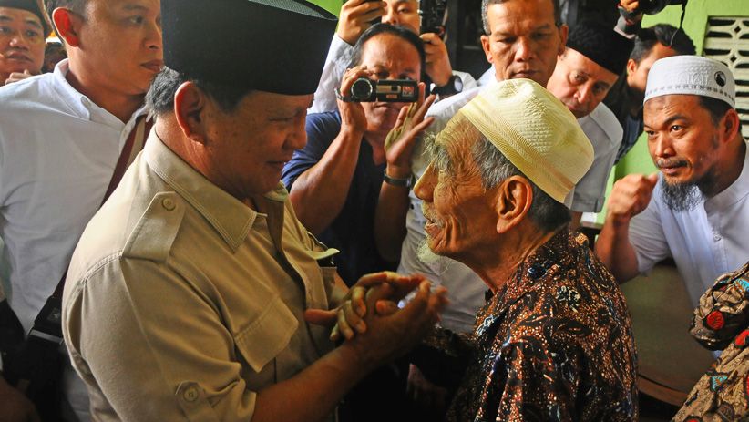 Prabowo Bertemu KH Maimoen Zubair di Ponpes Al-Anwar Rembang - Bagian 2