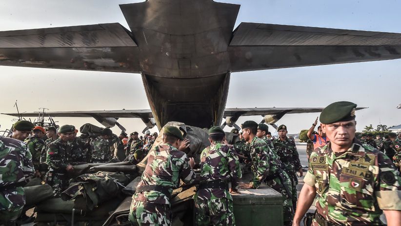 Bantu Penanganan Bencana Gempa, 200 Prajurit TNI Berangkat ke Palu - Bagian 2