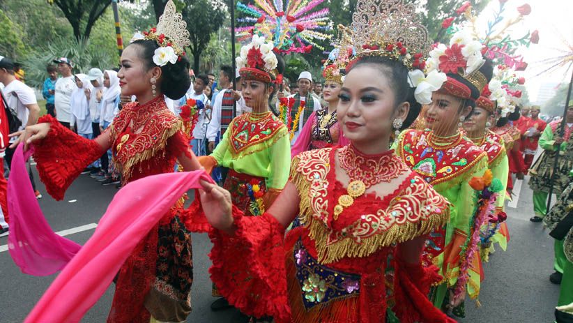Meriahnya Pawai Obor Asian Para Games 2018 di Jakarta - Bagian 4