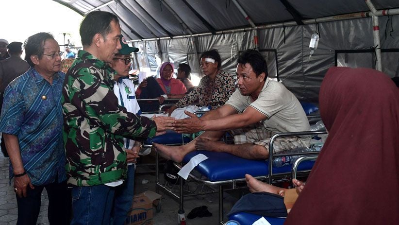 Presiden Jokowi Tinjau Lokasi Gempa Palu - Bagian 3
