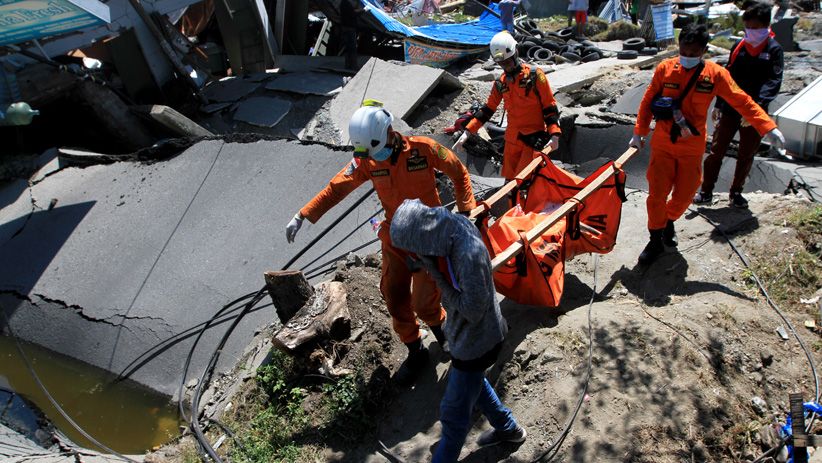 Ratusan Orang Diduga Terkubur di Petobo Palu, Begini Kondisinya Ratusan Orang Diduga Terkubur di Petobo Palu, Begini Kondisinya