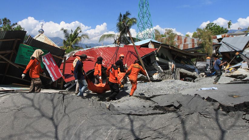 Ratusan Orang Diduga Terkubur di Petobo Palu, Begini Kondisinya Ratusan Orang Diduga Terkubur di Petobo Palu, Begini Kondisinya