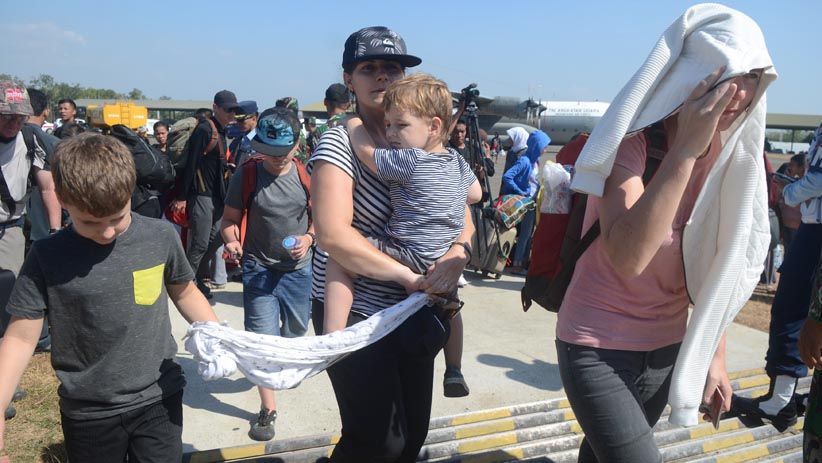 WNA Korban Gempa dan Tsunami Palu Tiba di Makassar