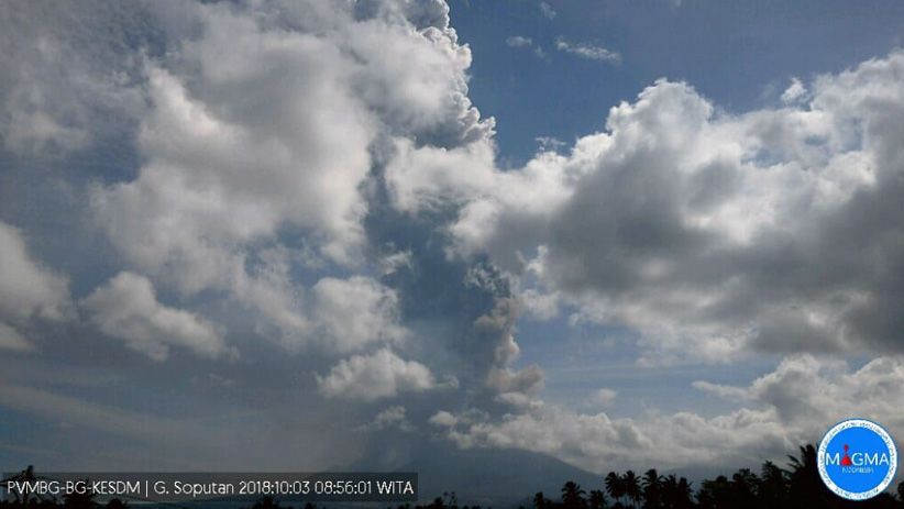 Foto-Foto Gunung Soputan Meletus, Tinggi Kolom Abu Vulkanik 4.000 M - Bagian 1