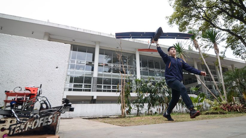 Robot Terbang ITB Raih Penghargaan Internasional di Turki