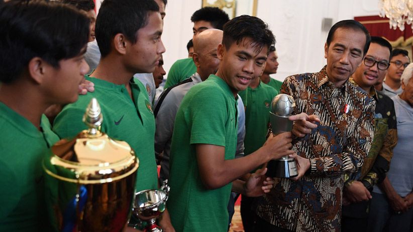 Presiden Jokowi Apresiasi Prestasi Timnas Indonesia U-16  - Bagian 2