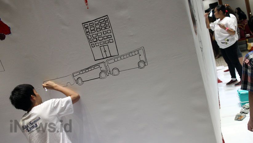 Gubernur Anies Fasilitasi Bakat Seni Penyandang Disabilitas - Bagian 6