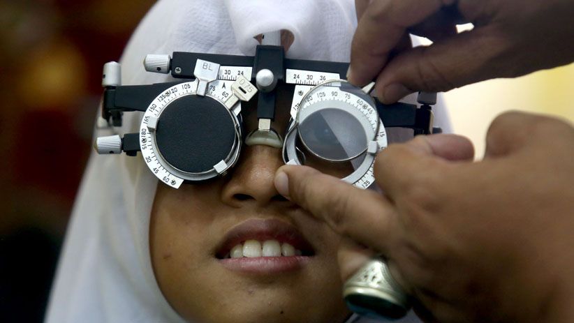 Menkes Tinjau Pemeriksaan Mata Gratis di Surabaya - Bagian 3