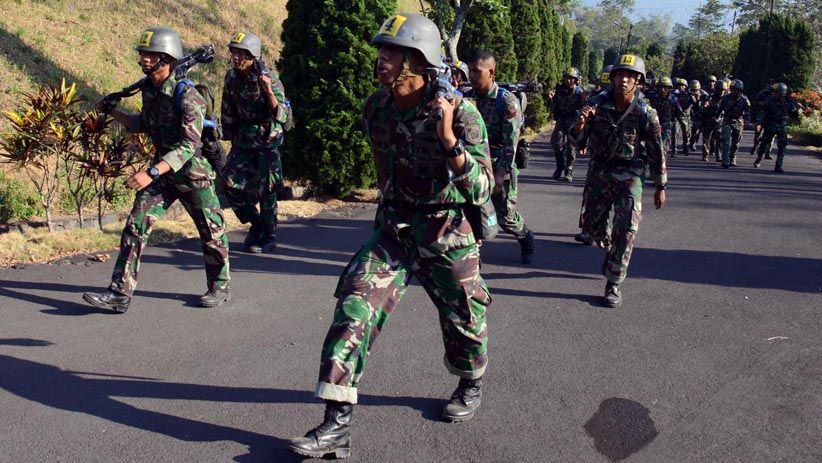 Ribuan Prajurit Marinir TNI AL Ikut Lomba Cross Country - Bagian 3