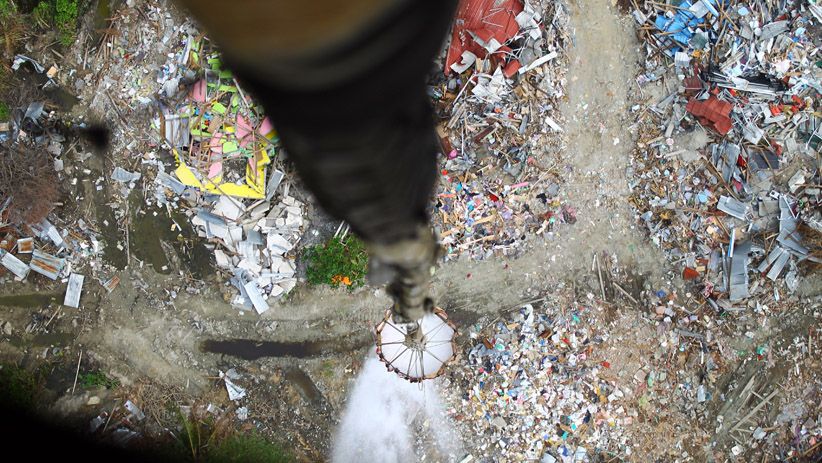 BNPB Gunakan Metode Water Bombing untuk Semprot Cairan Disinfektan - Bagian 2