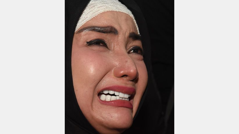 Tangisan Roro Fitria saat Pembacaan Duplik Sidang Kasus Narkoba - Bagian 3