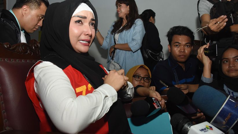 Tangisan Roro Fitria saat Pembacaan Duplik Sidang Kasus Narkoba - Bagian 1