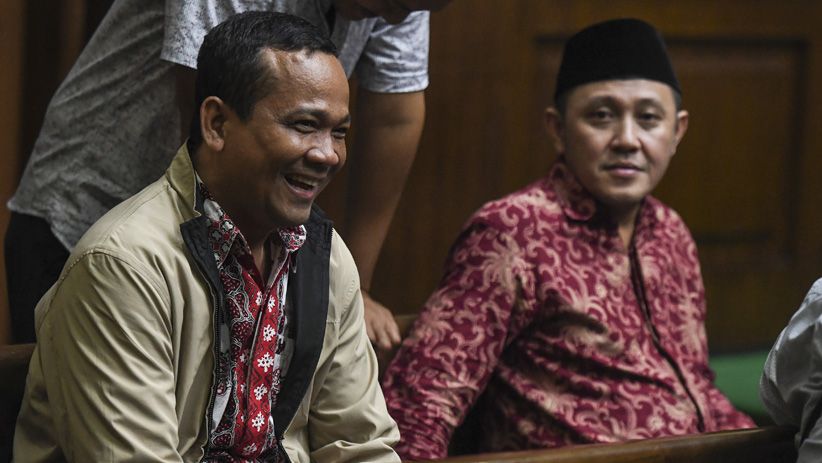 Dua Anggota DPRD Lampung Tengah Dituntut 8 dan 5 Tahun Penjara - Bagian 1