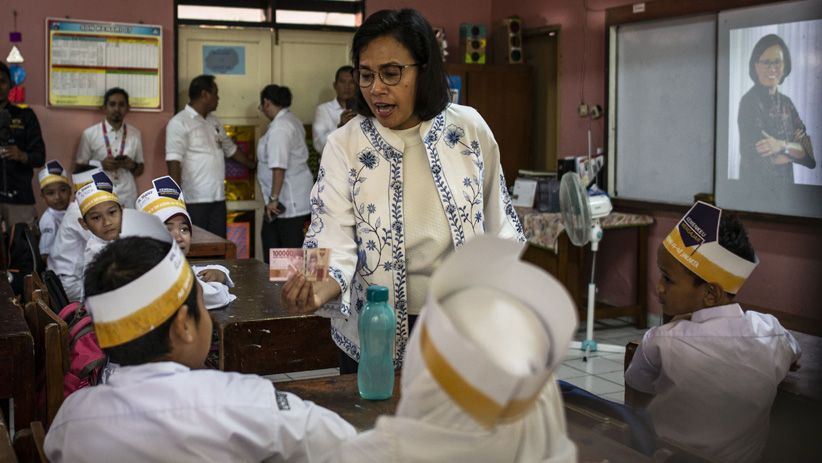 Gaya Sri Mulyani Mengajar di SDN Kenari 07 Jakarta - Bagian 1