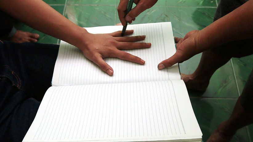 Melihat Proses Pembuatan Kaki dan Tangan Palsu - Bagian 6