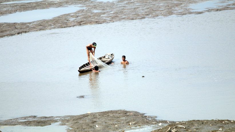 Musim Kemarau Panjang, Air Bendungan Selorejo Surut