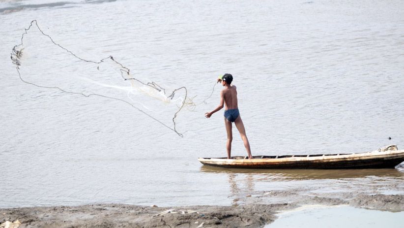 Musim Kemarau Panjang, Air Bendungan Selorejo Surut