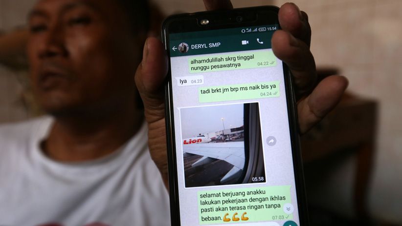 Korban Lion Air Kirim Foto Selfie dari Dalam Pesawat Baru 2 Minggu Menikah - Bagian 4
