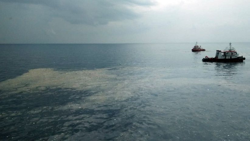 Serpihan Pesawat Lion Air JT 610 Ditemukan di Perairan Karawang - Bagian 5