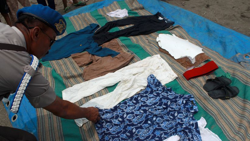 Serpihan Pesawat dan Barang Korban Lion Air Ditemukan di Bekasi - Bagian 2