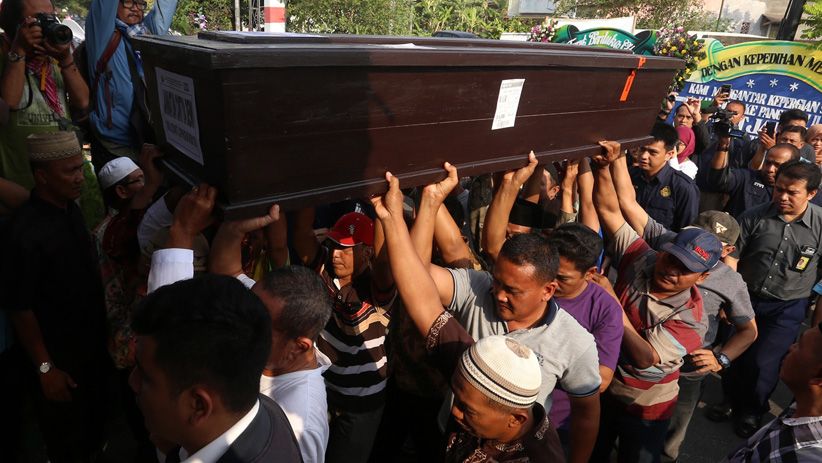 Suasana Haru di Pemakaman Jannatun Cintya Dewi, Korban Lion Air JT610 - Bagian 8