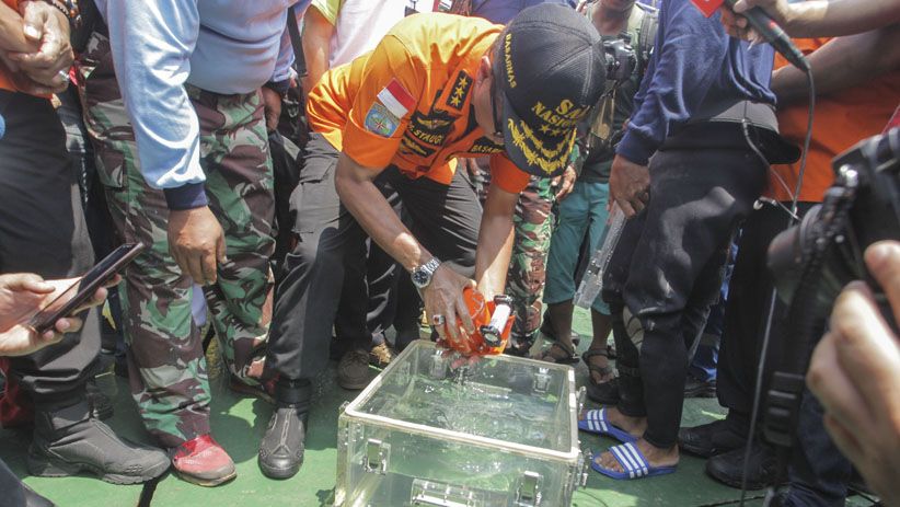 Ini Dia Kotak Hitam Pesawat Lion Air JT 610 - Bagian 5